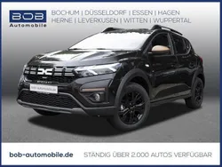 Perlmuttschwarz (schwarz) Gebraucht 2025 Dacia Sandero Extreme Kleinwagen | 22.444 € (Etwas zu teuer)