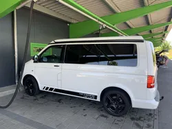 Weiß Gebraucht 2015 VW T5 Startline Van | 43.999 €