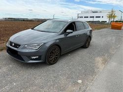 Grau Gebraucht 2016 Seat Leon ST FR Kombi | 12.799 € (Fairer Preis)