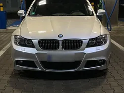Silber Gebraucht 2008 BMW 325 M Sport Limousine | 12.000 €