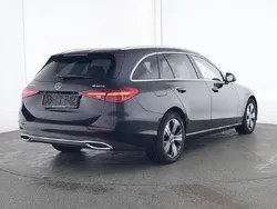 Gebraucht 2024 Mercedes C300e Avantgarde | 44.930 € (Guter Preis)