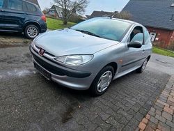 Silber Gebraucht 1999 Peugeot 206 Kleinwagen | 3.499 €