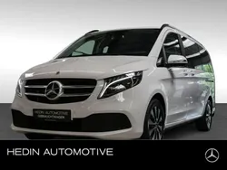 Bergkristallweiß Gebraucht 2024 Mercedes V250 Avantgarde Edition Van / Kleinbus | 57.953 € (Guter Preis)