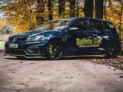 Blau Gebraucht 2018 VW Golf VII R Limousine | 29.999 € (Teuer)