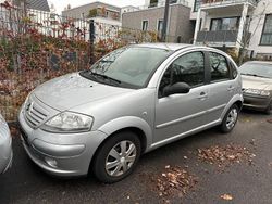 Silber Gebraucht 2006 Citroën C3 Limousine | 1.600 € (Guter Preis)