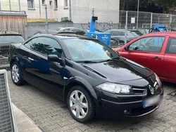 Schwarz Gebraucht 2008 Renault Mégane Cabriolet Cabrio | 2.900 € (Fairer Preis)