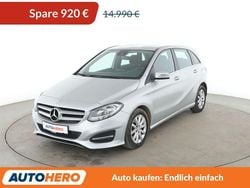 Grau Gebraucht 2016 Mercedes B180 Style Van / Kleinbus | 14.070 € (Fairer Preis)