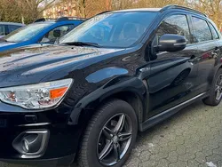 Schwarz Gebraucht 2013 Mitsubishi ASX SUV | 7.250 €