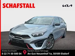 Silber ((css) lunarsilber met.) Gebraucht 2024 Kia ProCeed GT Kleinwagen | 30.979 € (Fairer Preis)