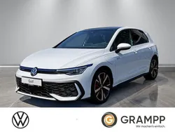 Pure white uni / schwarz uni ( Gebraucht 2025 VW Golf VIII GTE Limousine | 43.730 € (Superpreis)
