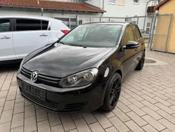 Schwarz Gebraucht 2011 VW Golf VI Limousine | 4.999 € (Guter Preis)