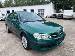 Grün Gebraucht 2002 Nissan Almera Limousine | 1.790 € (Fairer Preis)