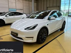 Weiß Gebraucht 2024 Tesla Model Y Performance SUV | 46.000 € (Fairer Preis)
