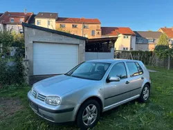 Grün Gebraucht 2002 VW Golf IV Kleinwagen | 1.200 € (Fairer Preis)