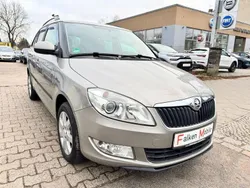 Beige Gebraucht 2014 Skoda Fabia Kombi | 6.998 € (Guter Preis)