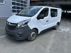 Weiss Gebraucht 2015 Opel Vivaro Van | 12.450 € (Superpreis)