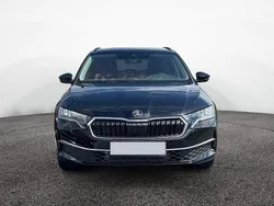 Schwarzmagic perleffekt Gebraucht 2025 Skoda Octavia Selection Kombi | 31.890 € (Guter Preis)