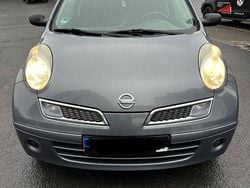 Grau Gebraucht 2009 Nissan Micra Tekna Limousine | 1.899 € (Fairer Preis)