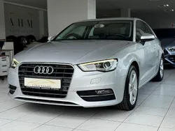 Silber Gebraucht 2012 Audi A3 Ambition Kleinwagen | 7.490 € (Fairer Preis)