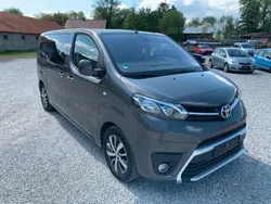 Braun Gebraucht 2022 Toyota Proace Van | 34.900 € (Teuer)