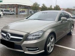 Magno manganitgrau Gebraucht 2012 Mercedes CLS500 Shooting Brake AMG Kombi | 22.950 €