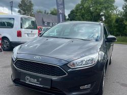 Grau Gebraucht 2016 Ford Focus Trend Kombi | 6.900 € (Fairer Preis)