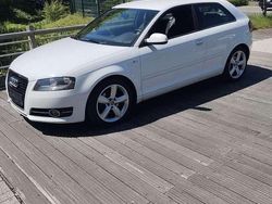 Weiß Gebraucht 2010 Audi A3 Attraction Limousine | 2.850 € (Superpreis)