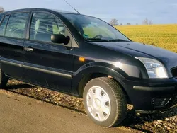Blau Gebraucht 2005 Ford Fusion Kleinwagen | 2.199 € (Fairer Preis)