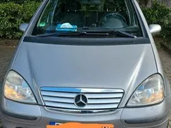 Silber Gebraucht 1999 Mercedes A160 Avantgarde Van / Kleinbus | 2.000 € (Etwas zu teuer)