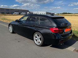 Schwarz Gebraucht 2018 BMW 320 M Sport Kombi | 22.800 € (Etwas zu teuer)