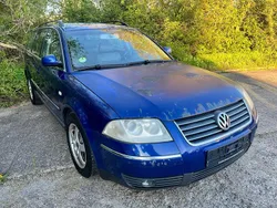 Blau Gebraucht 2003 VW Passat Highline Kombi | 1.199 € (Fairer Preis)