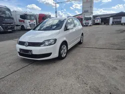 Weiß Gebraucht 2012 VW Golf VII Comfortline Kleinwagen | 5.490 € (Guter Preis)