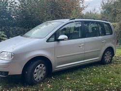 Silber Gebraucht 2005 VW Touran Van / Kleinbus | 1.950 € (Superpreis)