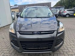 Grau Gebraucht 2015 Ford Kuga Titanium SUV | 7.499 € (Guter Preis)