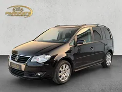 Schwarz Gebraucht 2009 VW Touran Trendline Van / Kleinbus | 6.499 € (Teuer)
