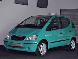 Oasengrün Gebraucht 1999 Mercedes A140 Van / Kleinbus | 4.850 €