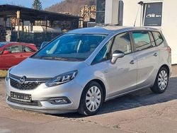 Silber Gebraucht 2017 Opel Zafira Business Edition Van / Kleinbus | 6.900 € (Guter Preis)