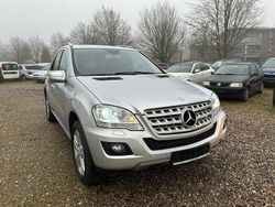 Silber Gebraucht 2008 Mercedes ML320 SUV | 6.900 € (Guter Preis)