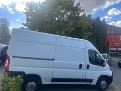 Weiß Gebraucht 2021 Peugeot Boxer Premium Van | 12.400 € (Guter Preis)