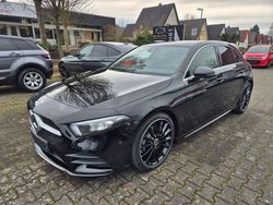Schwarz Gebraucht 2018 Mercedes A200 AMG line Limousine | 21.000 € (Guter Preis)