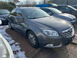 Grau Gebraucht 2010 Opel Insignia Edition Limousine | 3.900 € (Fairer Preis)