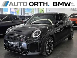 Schwarz Gebraucht 2022 Mini Cooper S Kleinwagen | 28.800 € (Etwas zu teuer)