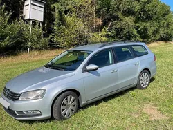 Silber Gebraucht 2012 VW Passat Trendline Kombi | 6.350 € (Fairer Preis)