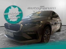 Graphitegrau metallic Gebraucht 2025 Skoda Scala Tour Kleinwagen | 28.700 €