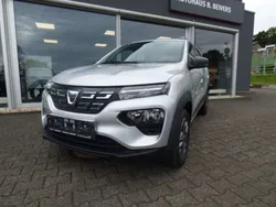 Diamant silber Gebraucht 2021 Dacia Spring Kleinwagen | 10.900 € (Teuer)