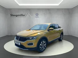 Gelb Gebraucht 2021 VW T-Roc Active SUV | 22.990 € (Guter Preis)