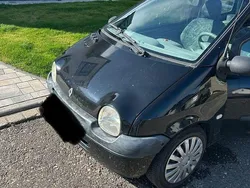 Schwarz Gebraucht 2005 Renault Twingo Authentique Kleinwagen | 1.300 € (Teuer)
