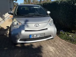 Toyota iQ