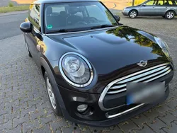 Schwarz Gebraucht 2015 Mini Cooper D Kleinwagen | 5.999 € (Fairer Preis)