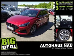 Ultimate red / met Gebraucht 2025 Hyundai i30 Advantage Limousine | 22.490 € (Fairer Preis)